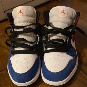 Nike Air Jordan 1 mid